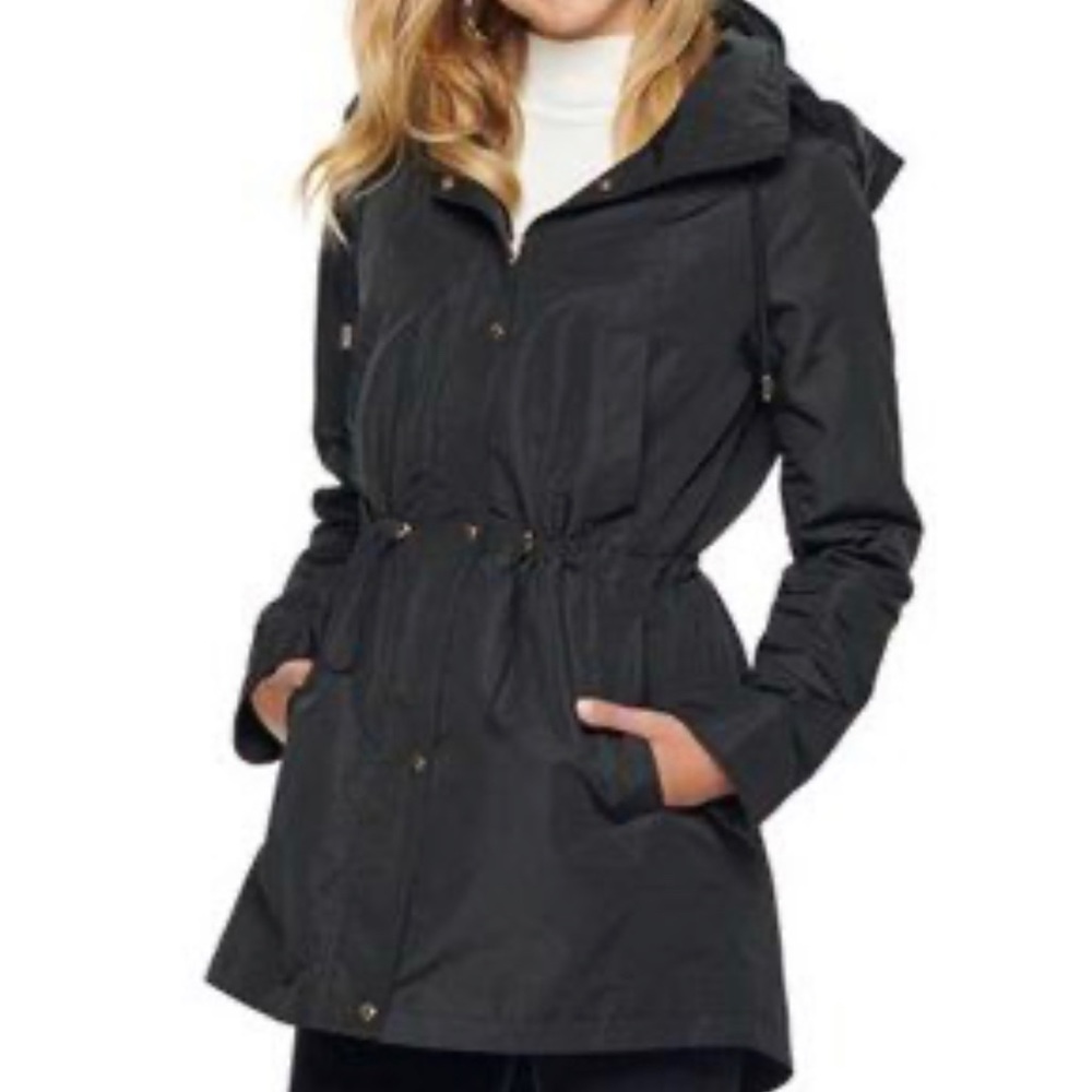 Black Nine West Raincoat /trench coat